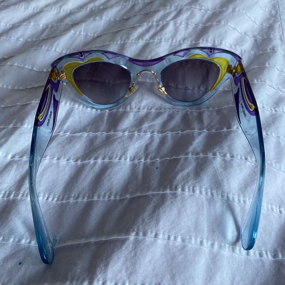 MIU MIU CAT EYE SUNGLASSES - Picture 6 of 8